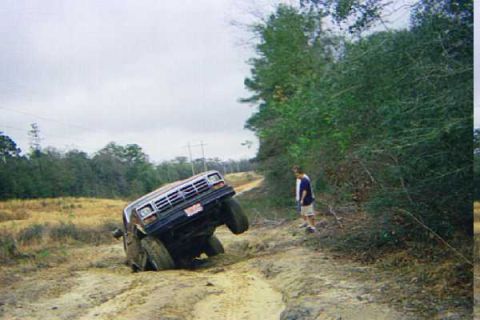1985 Ford Bronco - common problem...front end skies easy. Not going fast..just a deep ditch