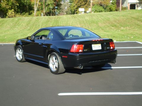 2002 Ford Mustang