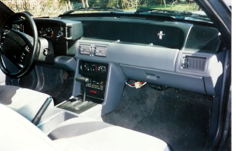 1990 Ford Mustang