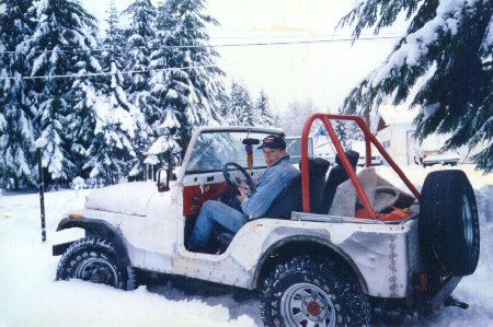 1985 Ford Bronco - '75 jeep cj5. 6 cyl...welded 4:11's front and rear 33/12.5/15...hard on gas on highway, fun as crap on the trails