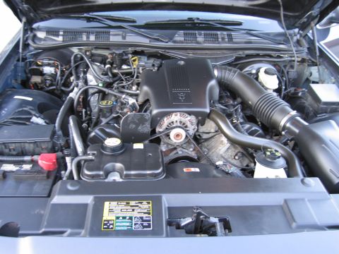 2001 Ford Crown Victoria