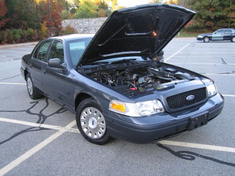 2001 Ford Crown Victoria