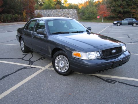 2001 Ford Crown Victoria