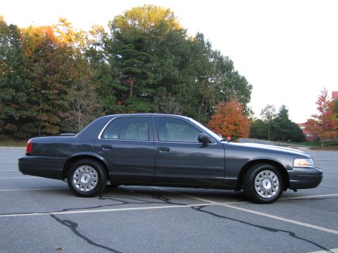 2001 Ford Crown Victoria