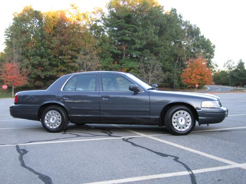 2001 Ford Crown Victoria