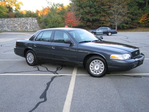 2001 Ford Crown Victoria