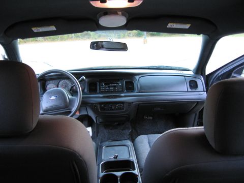 2001 Ford Crown Victoria