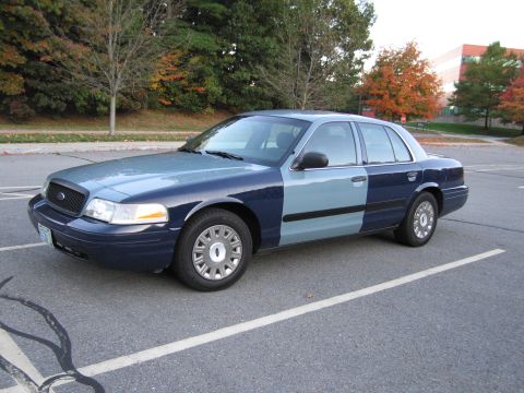 2001 Ford Crown Victoria