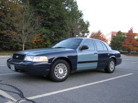 2001 Ford Crown Victoria