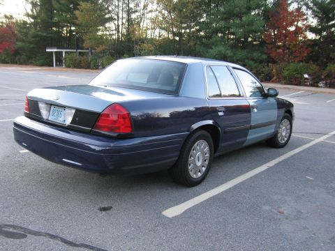 2001 Ford Crown Victoria
