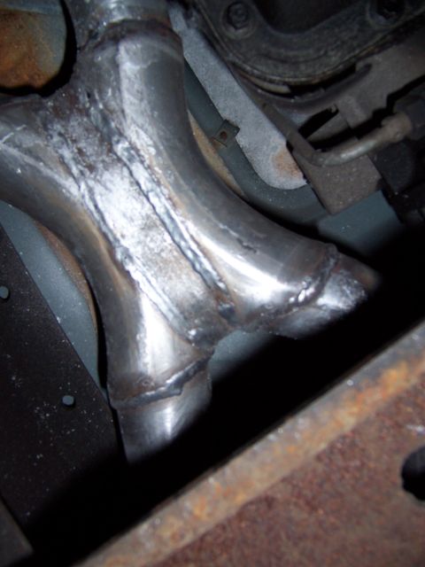 1995 Ford Bronco - shot of the custom made x-pipe