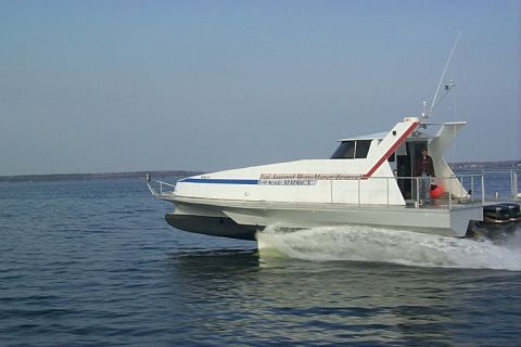 1978 Ford F-250 - This vessel is a catamaran, not a 1978 Ford F-250 truck.