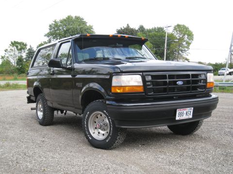 1994 Ford Bronco photo