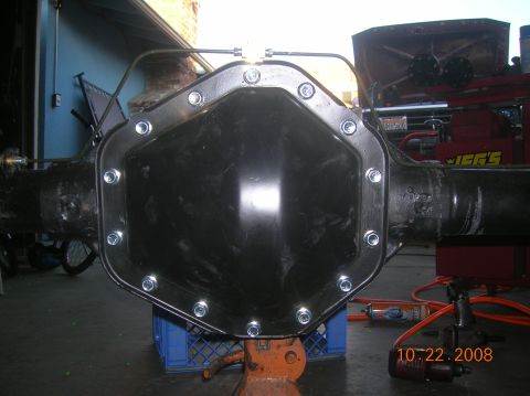 1985 Ford Bronco - cover back on....and filled with gear oil.