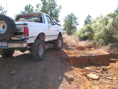 1993 Ford Bronco - Little ledge