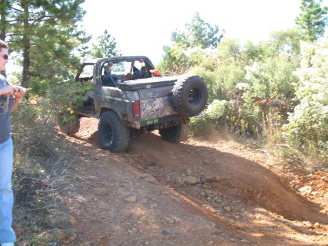 1993 Ford Bronco - while I was getting a pic of Joe, Jack was finishing the hill