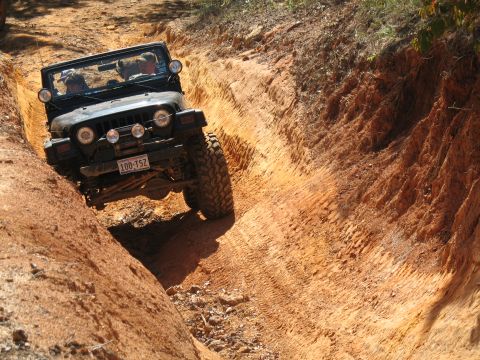1993 Ford Bronco - We were on a trail called Weenie World (4 diamond out of 5). After we got to the end of Weenie world, we intersected Clyde's Ravine, which…