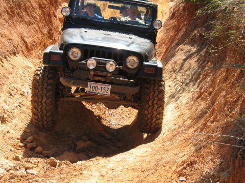 1993 Ford Bronco - We didn't know this guy, but we had to wait on him to get outta the way so we could try our luck. His Jeep was nice as hell though...