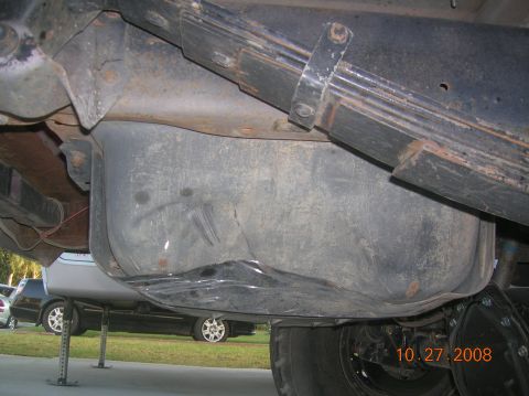 1985 Ford Bronco - poor gas tank...