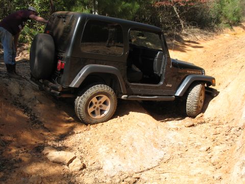 1993 Ford Bronco - making progress. I really need some lift and bigger rubber.