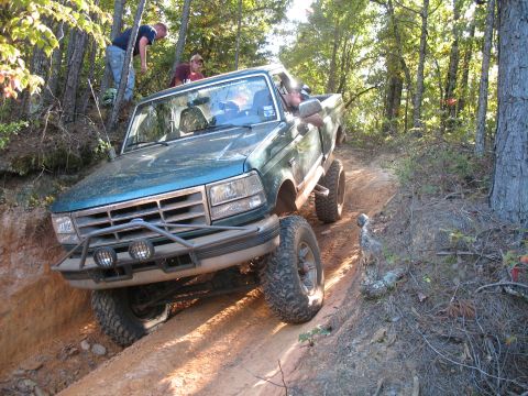 1993 Ford Bronco - Will's rear is nice and flexy