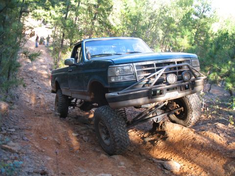 1993 Ford Bronco - Gave up on the hole and moved on to trying to get a good poser shot.