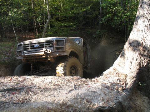 1993 Ford Bronco - Jack's front diff is very open