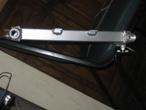 1996 Ford Thunderbird - A radiator part is shown with visible text from Supermotors.net.