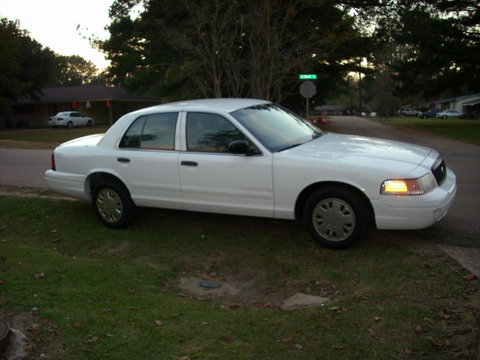 2001 Ford Crown Victoria “Enforcer”