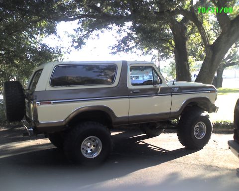 1979 Ford Bronco - My wifes gift