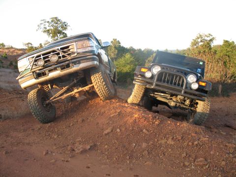 1993 Ford Bronco - who can resist posing a brand new SAS? The Jeep is for scale, lol.