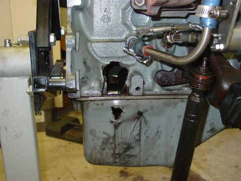 1986 Ford Mustang - Too much powa for the stock bottom end.