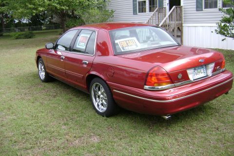 1999 Ford Crown Victoria - 11/02/08 LATINO HEAT