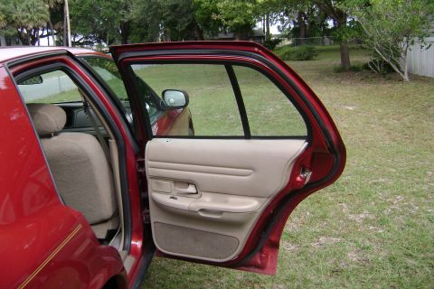 1999 Ford Crown Victoria - RIGHT REAR PASSENGER DOOR