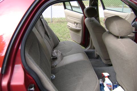 1999 Ford Crown Victoria - BACK SEAT