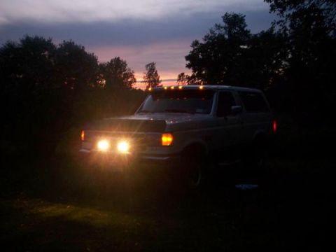 1991 Ford Bronco photo