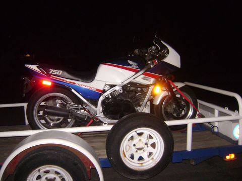 1985 Honda Interceptor photo
