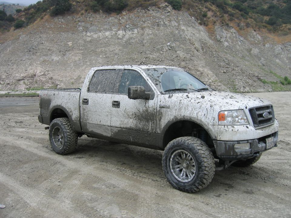 2005 Ford F-150 “Fantazma”