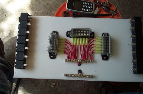 1978 Ford Bronco - Fuses all wired up.