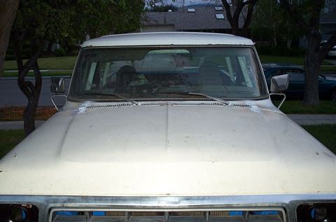 1978 Ford Bronco - Hood hinges welded on and pins in place.