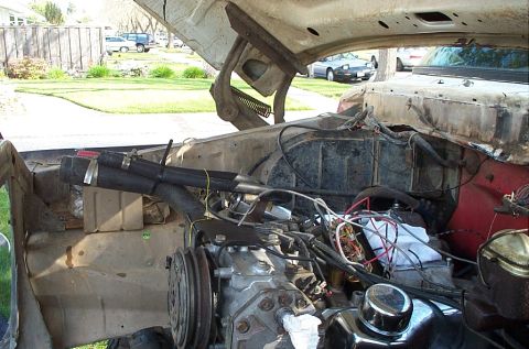 1978 Ford Bronco - Another engine shot