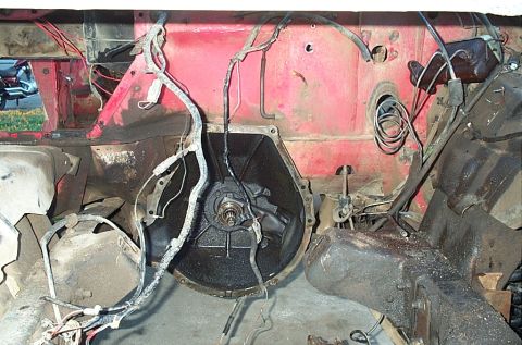 1978 Ford Bronco - Engine out