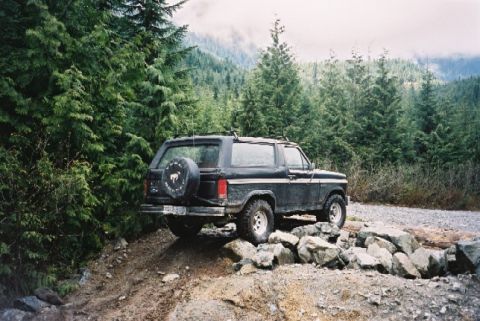 1985 Ford Bronco - another view of the exit barrier