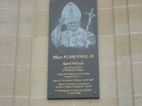 1979 Ford F-150 - A memorial plaque dedicated to Pope John Paul II, his portrait and biographical details.