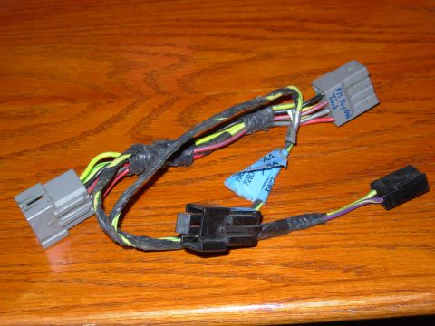 1994 Ford Crown Victoria - Factory harness to make the door trunk button work only with the key on.
