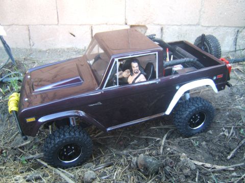 1988 Ford Bronco - This is a remote control vehicle designed for off-road crawling, a detailed body and a driver figure.