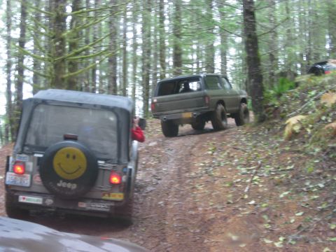 1979 Ford Bronco - Off-roading in the woods with a Jeep and a Ford Bronco.
