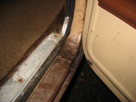 1978 Ford F-250 - Front of passenger side, front door.
