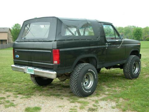 1986 Ford Bronco photo