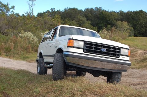 1988 Ford Bronco - Wheelin' 4